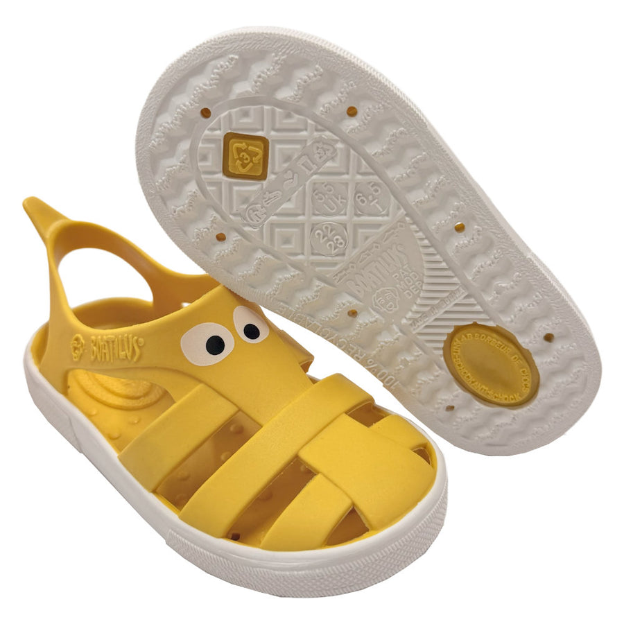 Boatilus Characters Y06B Ray Sandal
